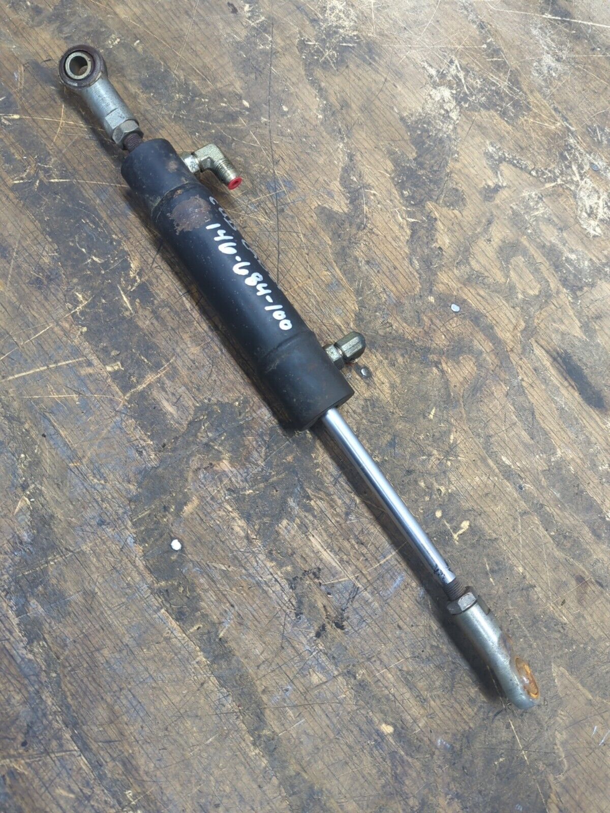 Cub Cadet 1864 14A-684-100 power steering cylinder #717