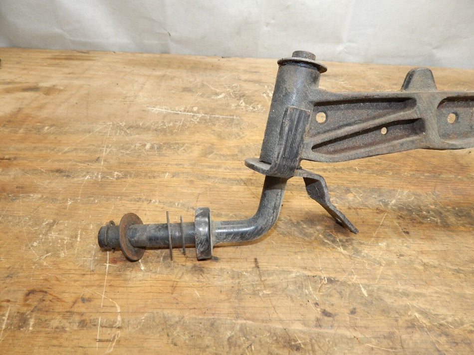 Craftsman, AYP, Husqvarna Front Steering Axle W/ Spindles 195968
