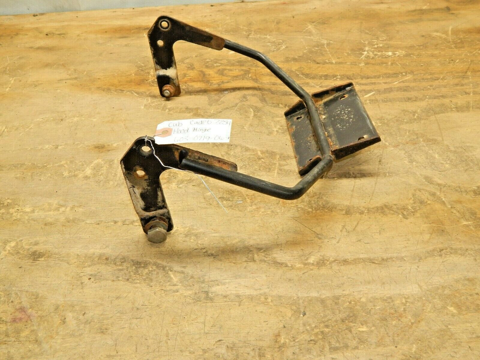 47698331
