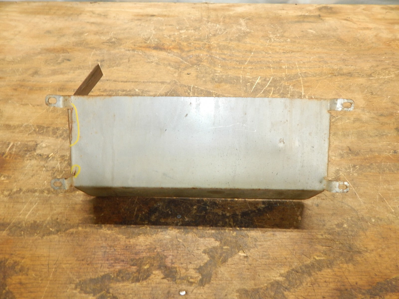 47655047