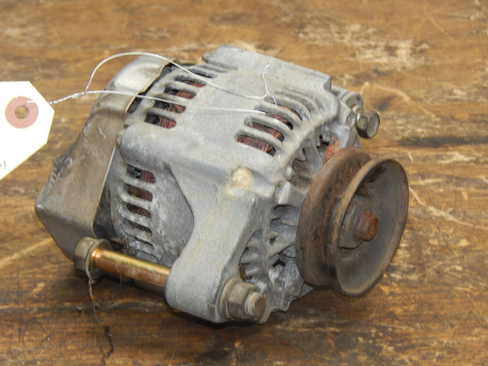 Kubota D1105-T  Alternator 131-6557 98-9474