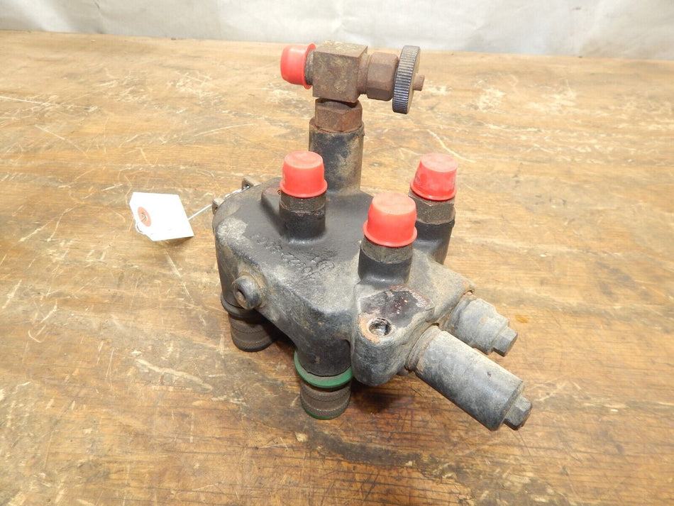 OEM John Deere X738 Hydraulic Control Valve AM143481