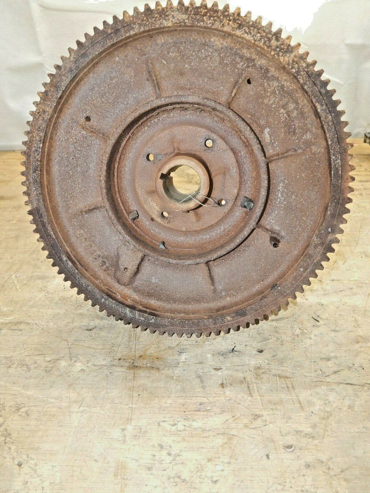 47657134