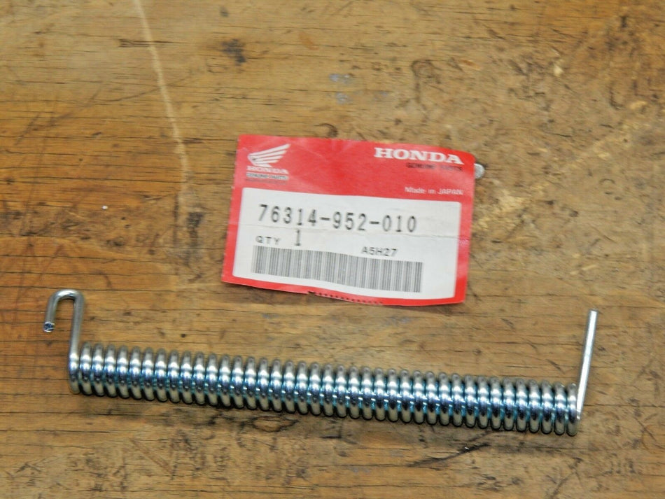 47651998