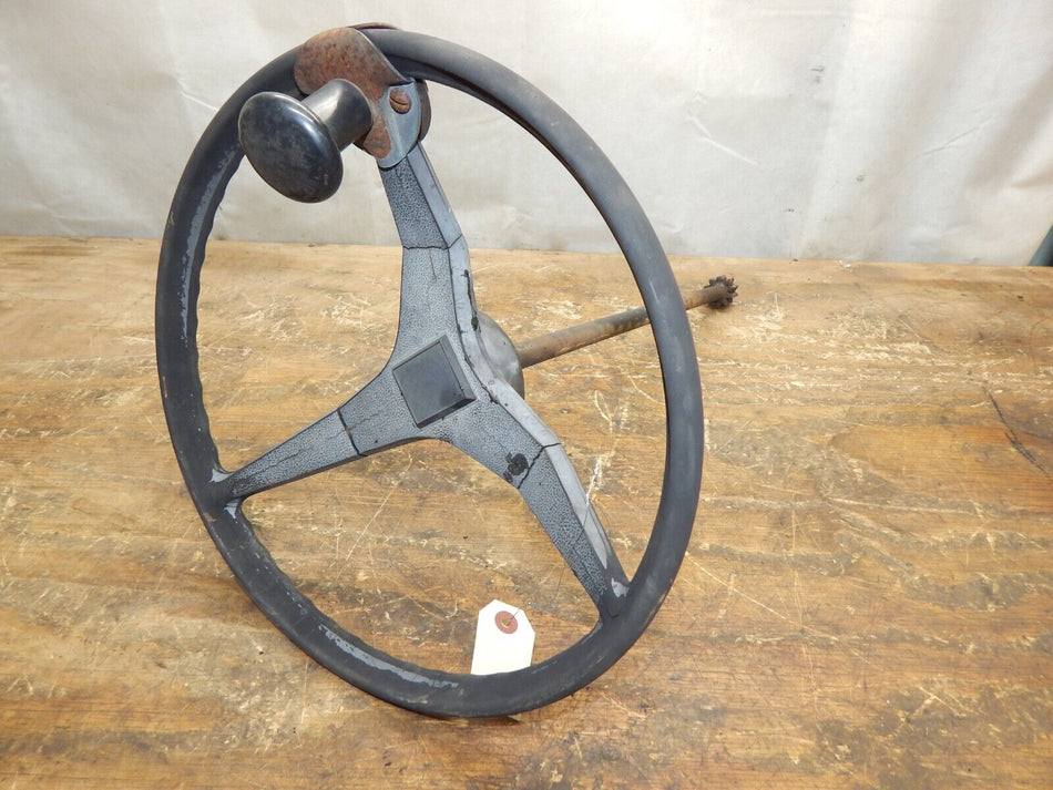 Bolens HT20 Steering Wheel with Shaft (steering wheel has cracks)