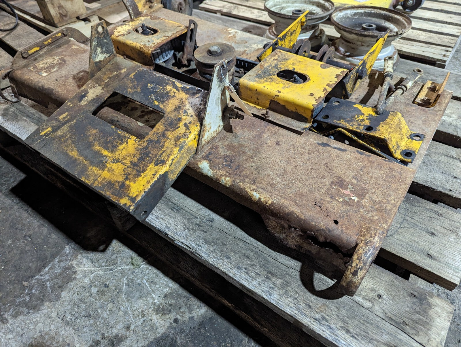 47697173