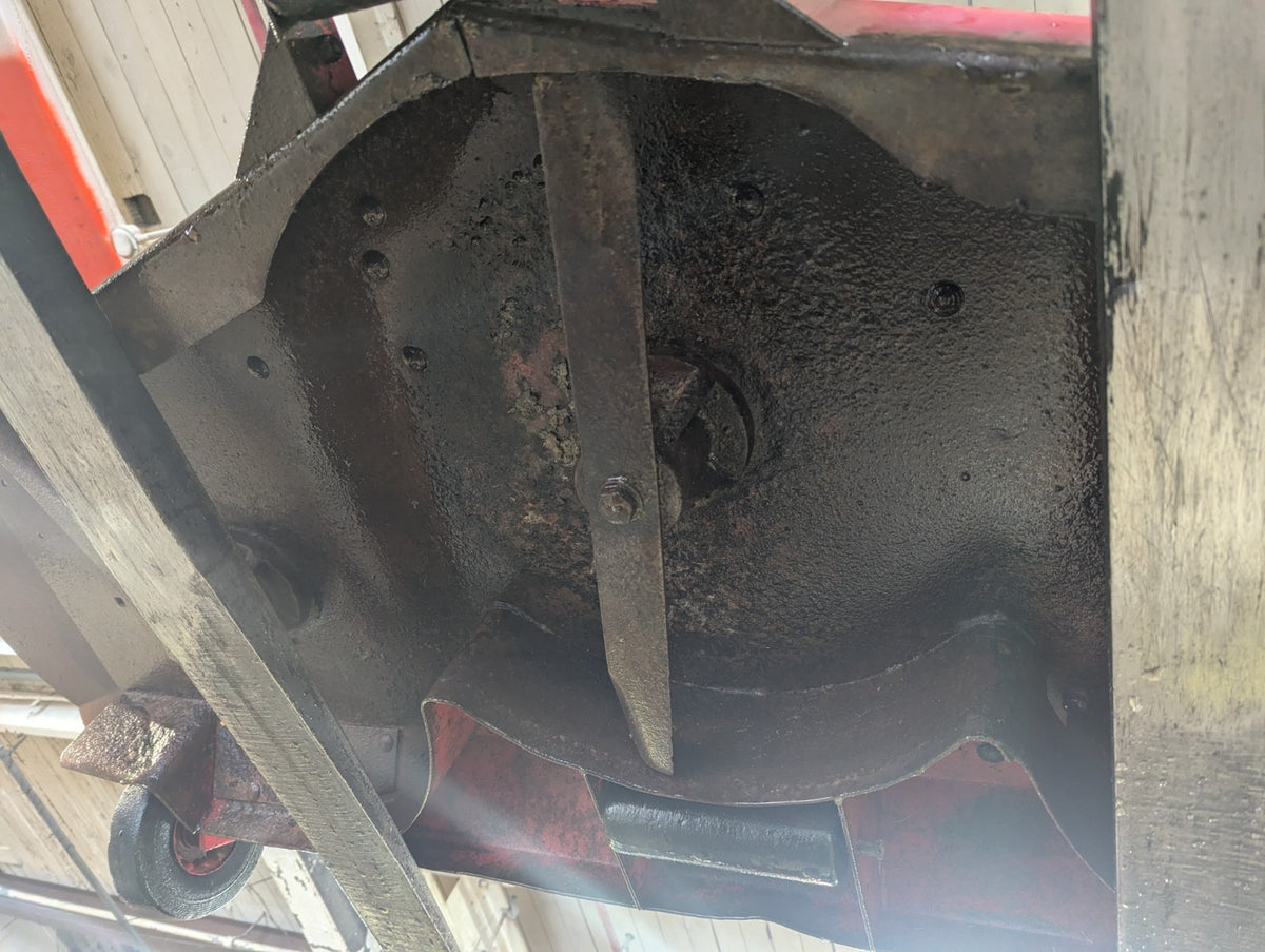 47653351