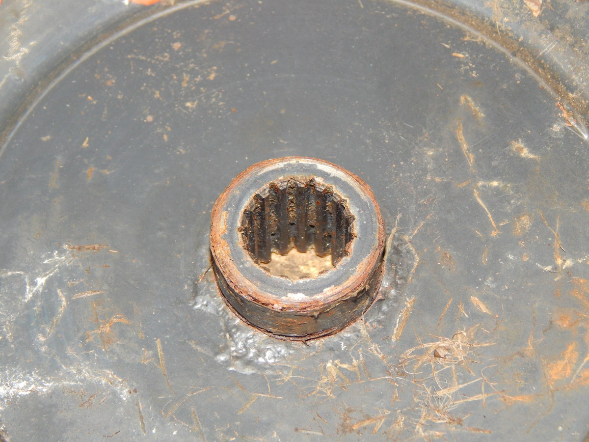 47657400