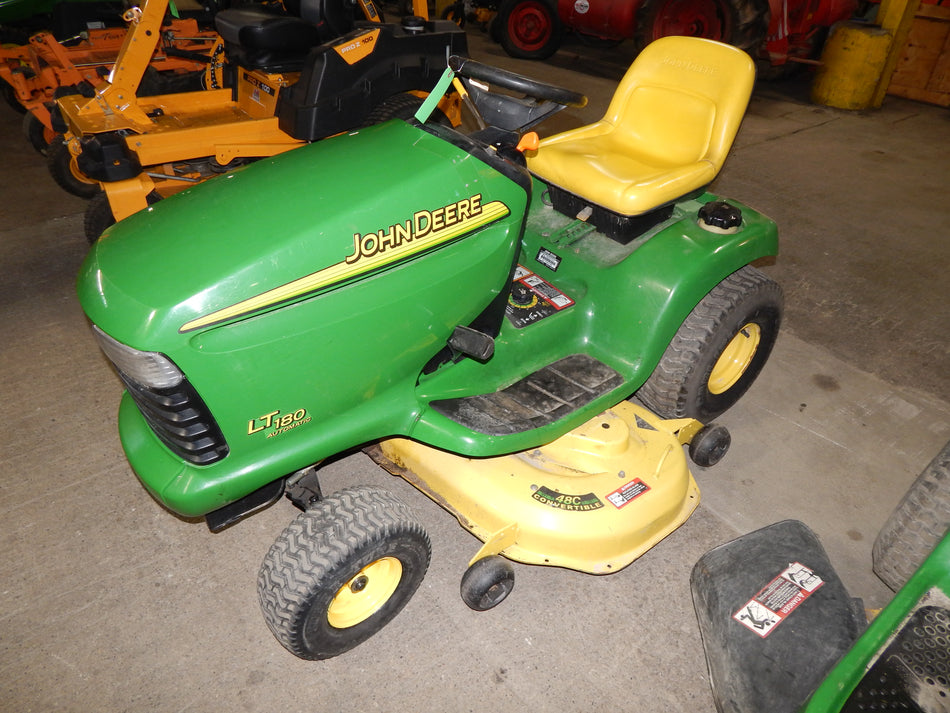 John Deere LT180 Hydrostatic 48" mower deck used riding mower