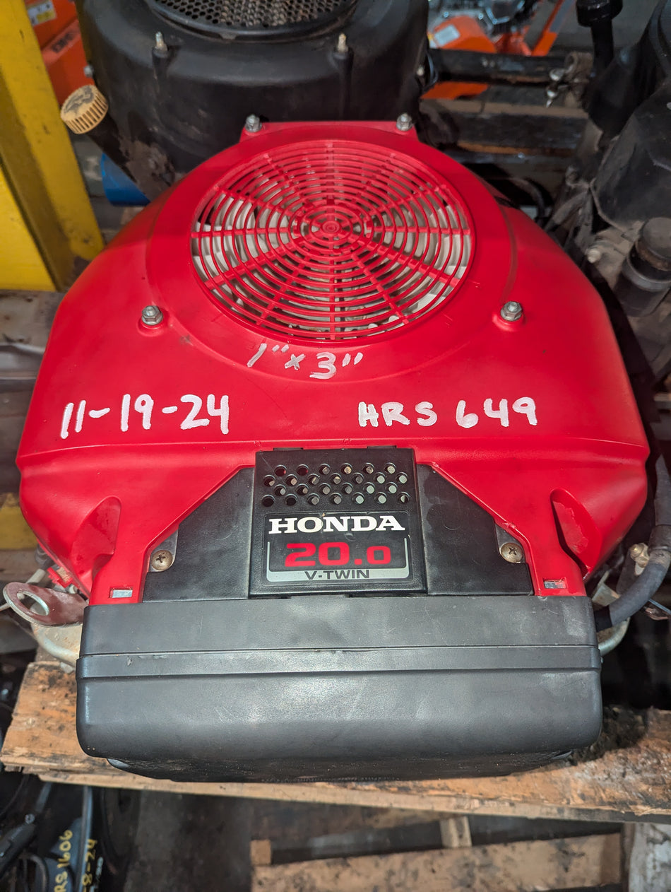 Honda GXV670 (20hp) V-twin engine vertical shaft (1"x3") 649 hours