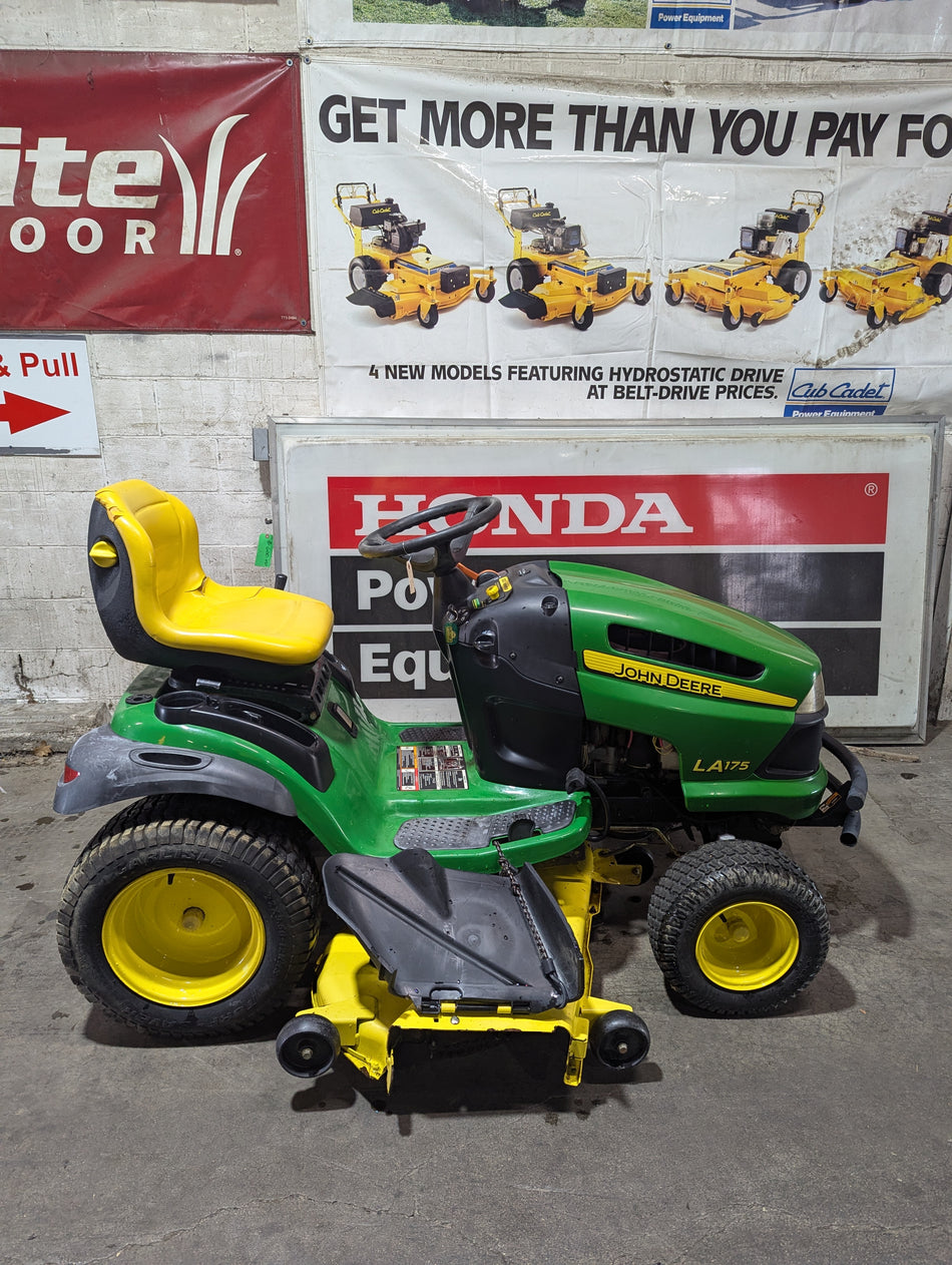 John Deere LA175 (54") used riding mower (879 hours)