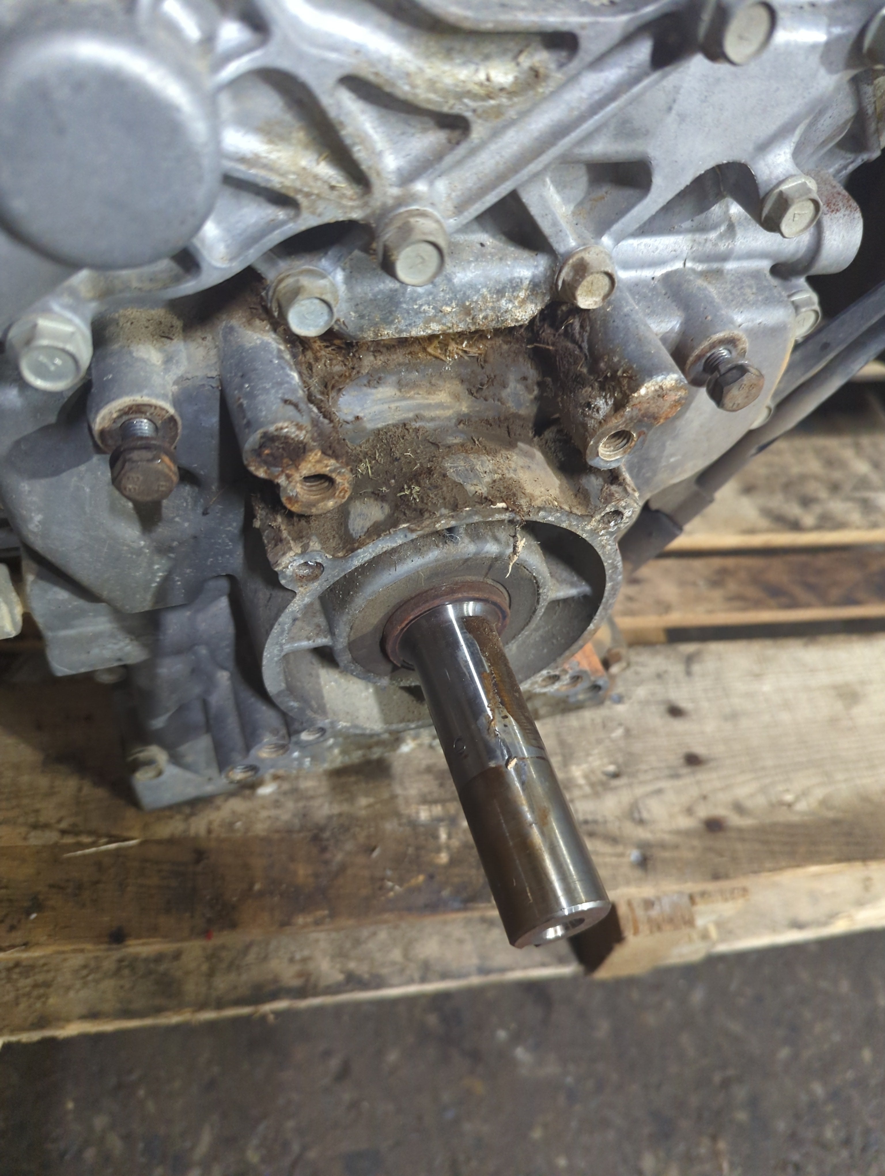 Kawasaki FD791DFI (29hp) fuel injection short block with heads