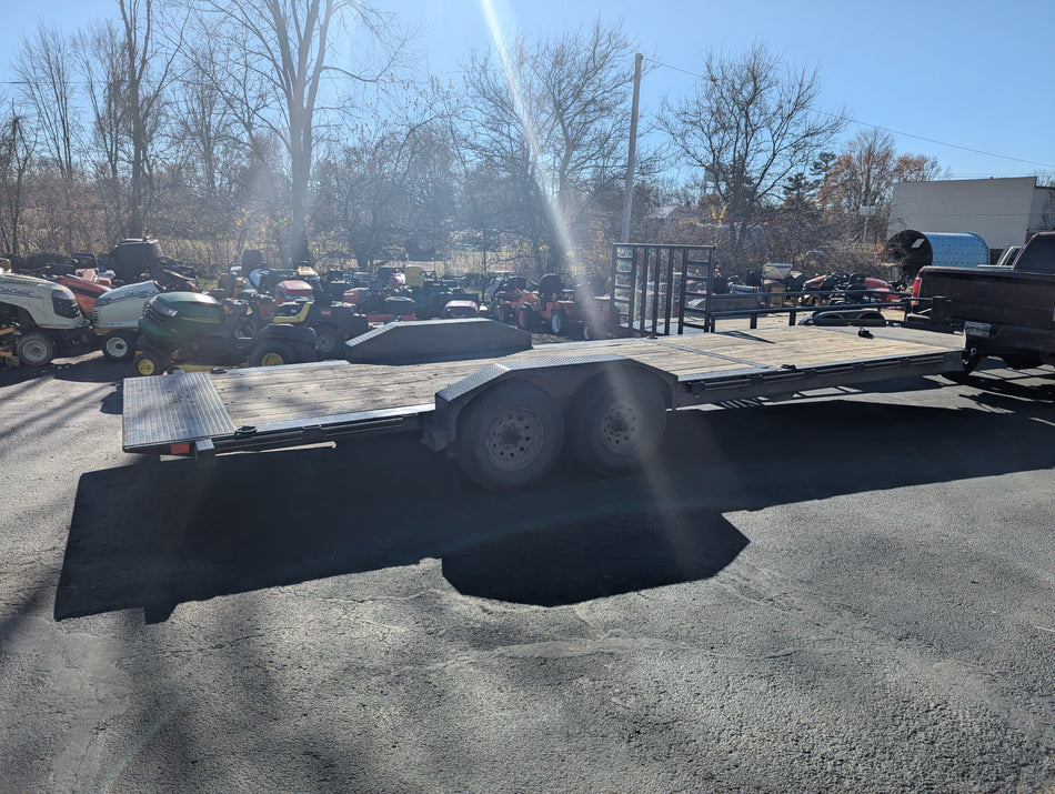 2023 Diamond C (24) tilt deck trailer (used equipment)