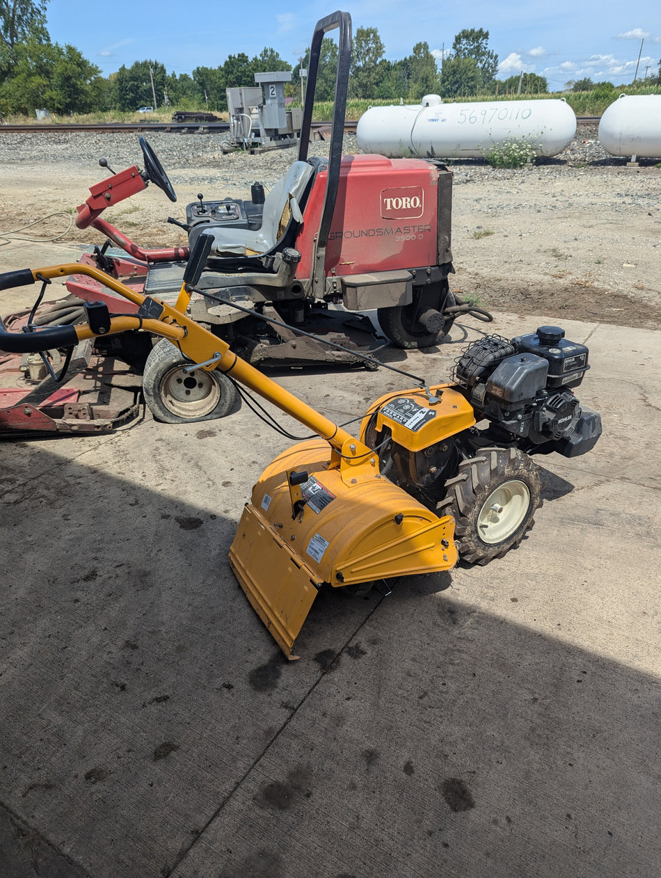 Cub Cadet RT-65 Rear Tine wall behind tiller (used equipment)