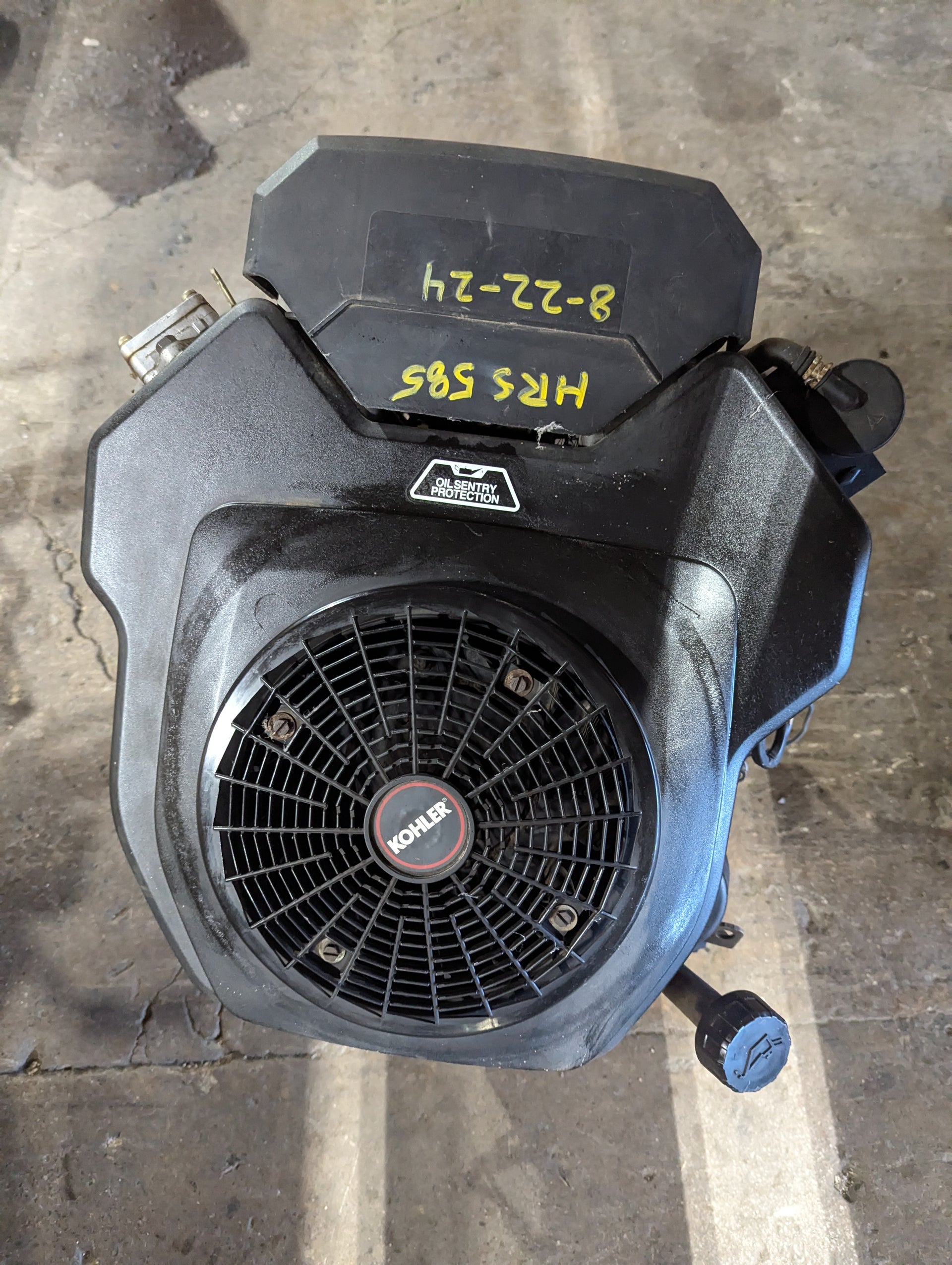 Kohler Command CV20S (20hp) V-twin vertical (1