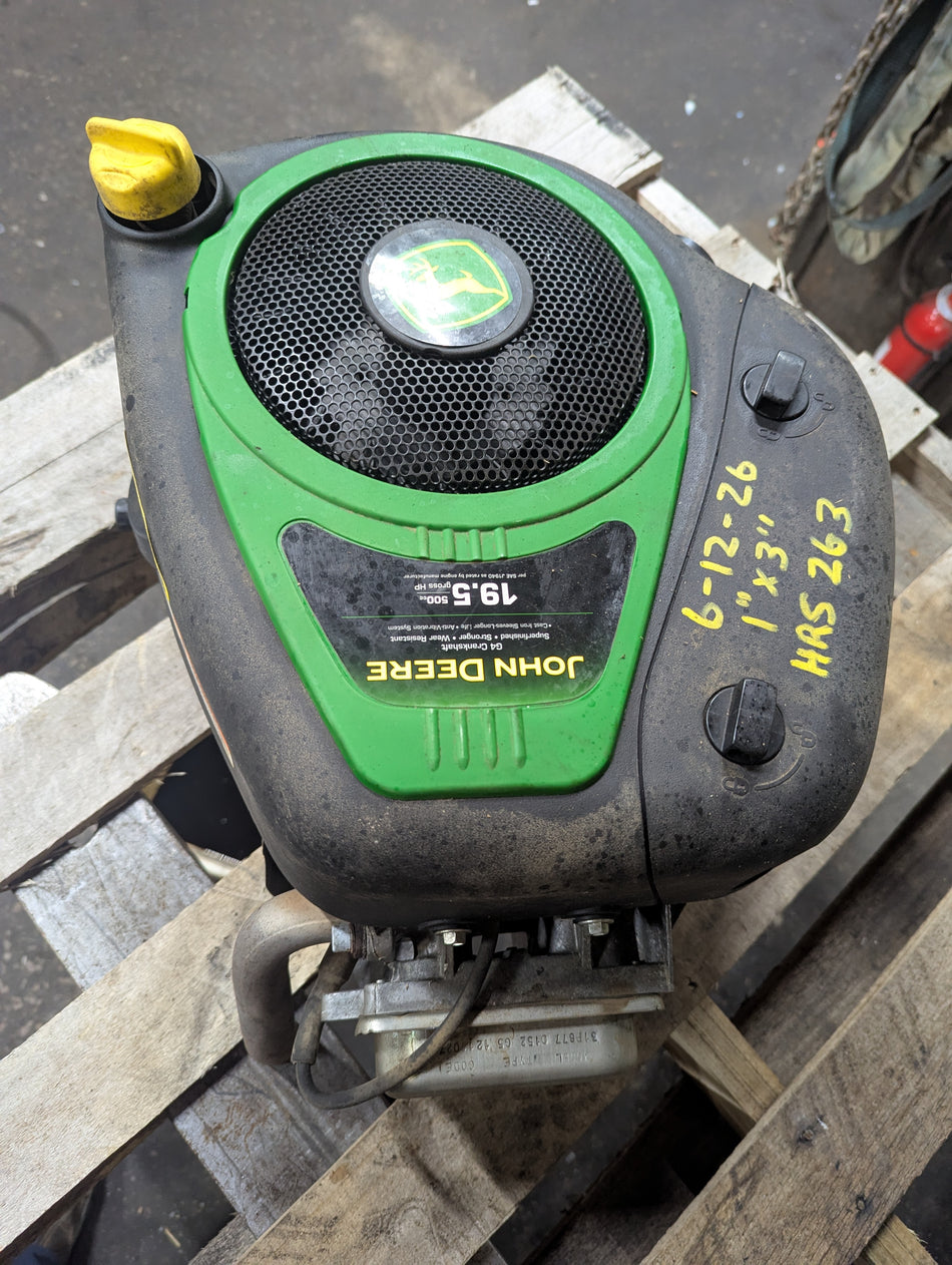 Briggs and Stratton intek Single cylinder (19.5hp) vertical shaft 1"x3" model 31P677