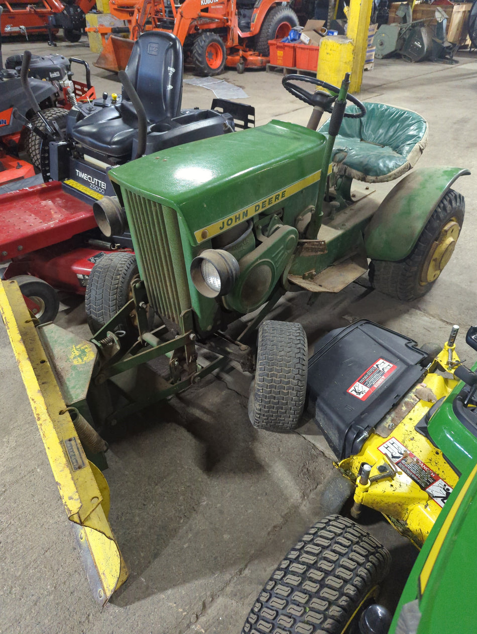 John Deere 110 round fender (used equipment)