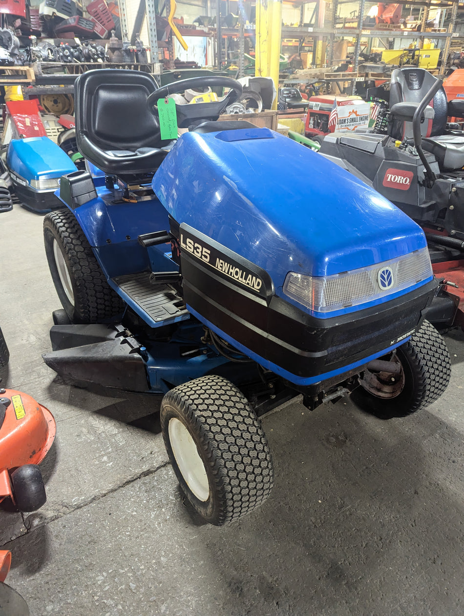 New Holland LS35 (38") used riding mower