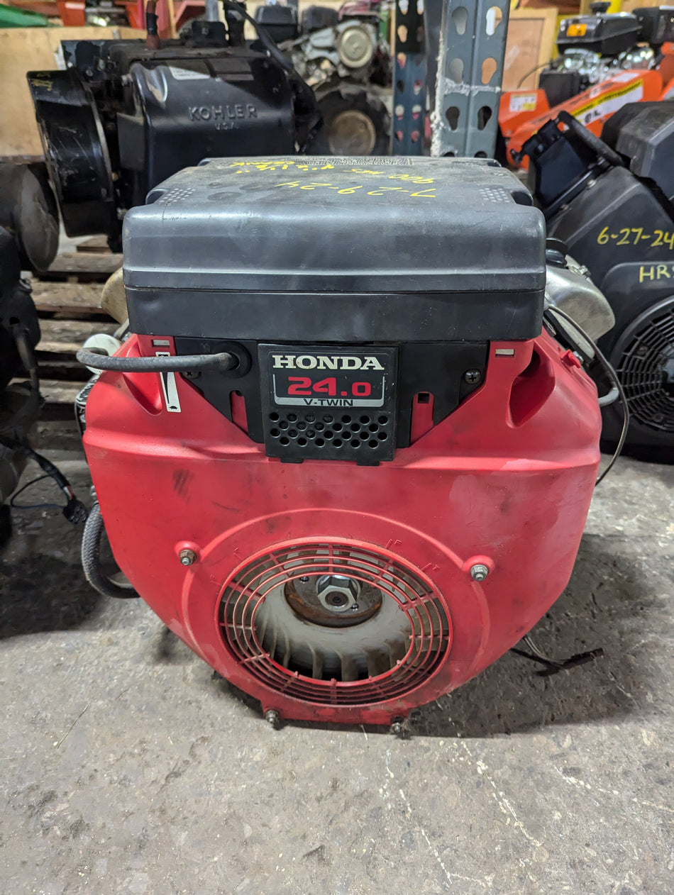 Honda GX670 (24hp) horizontal shaft ( 1 1/8"x 4")