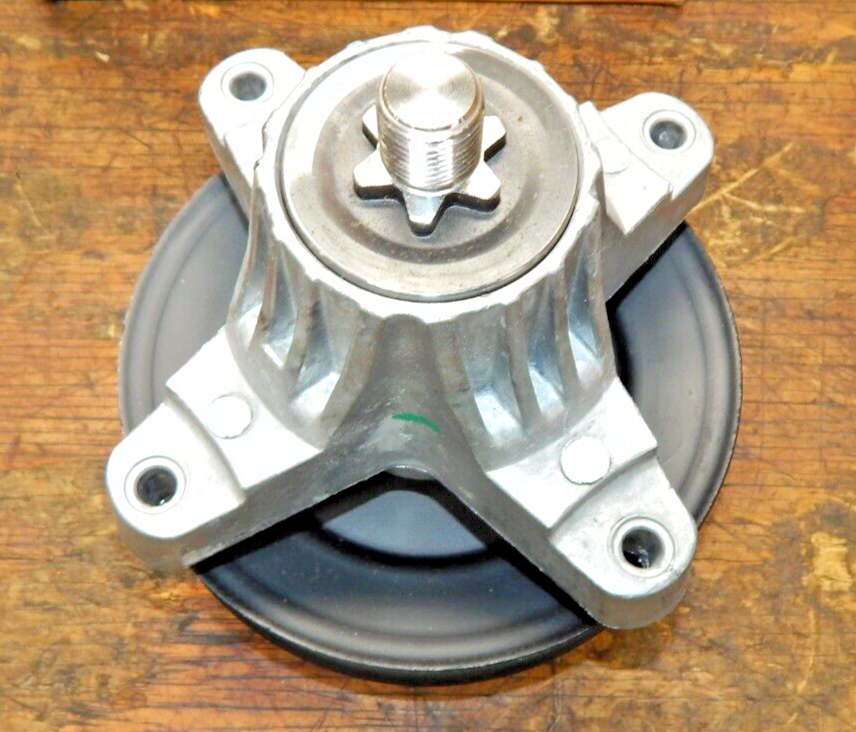OEM MTD Spindle and Pulley Assembly 918-05016
