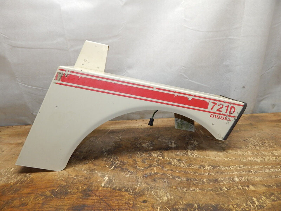 Grasshopper 721D Zero Turn Mower- RIGHT Fender 693210