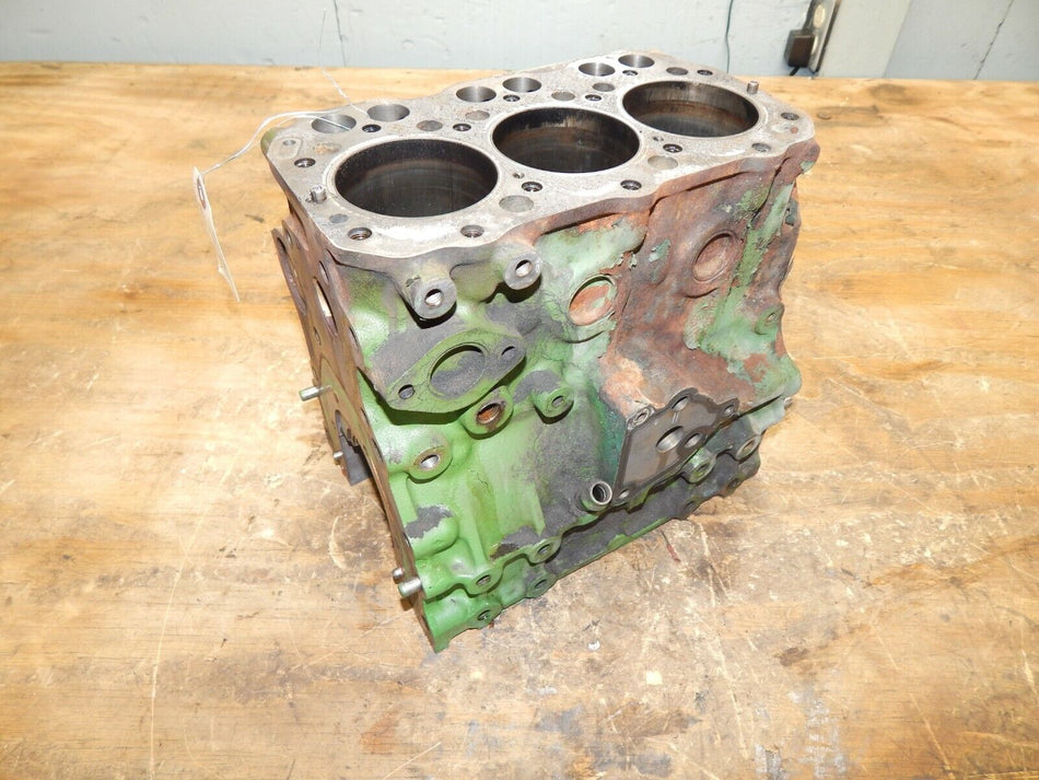 John Deere 670 Tractor- 3TNA72-UJK Engine Block AM876419