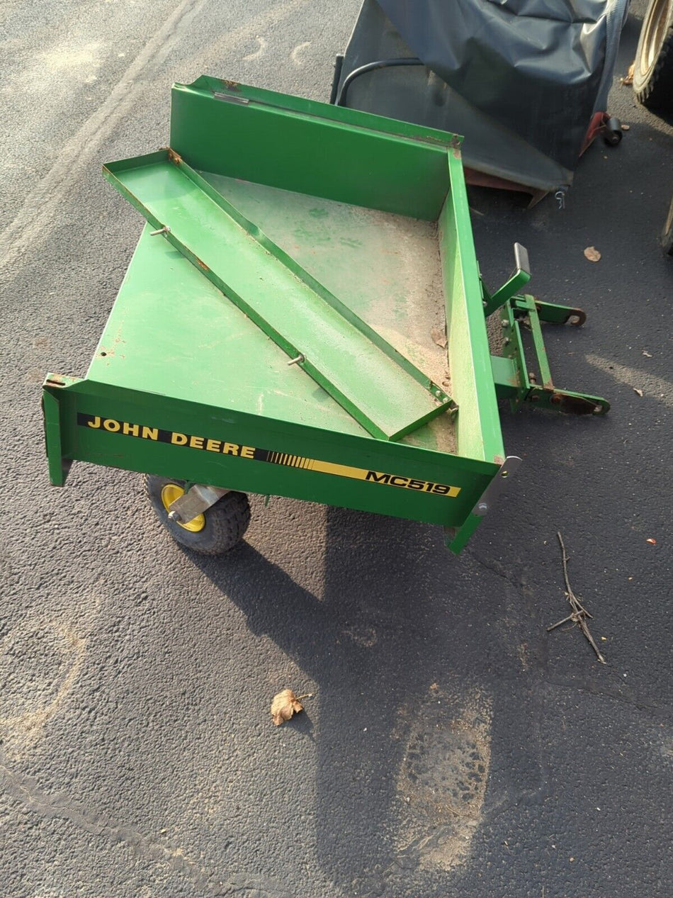 John Deere Mower MC519 Collection Cart