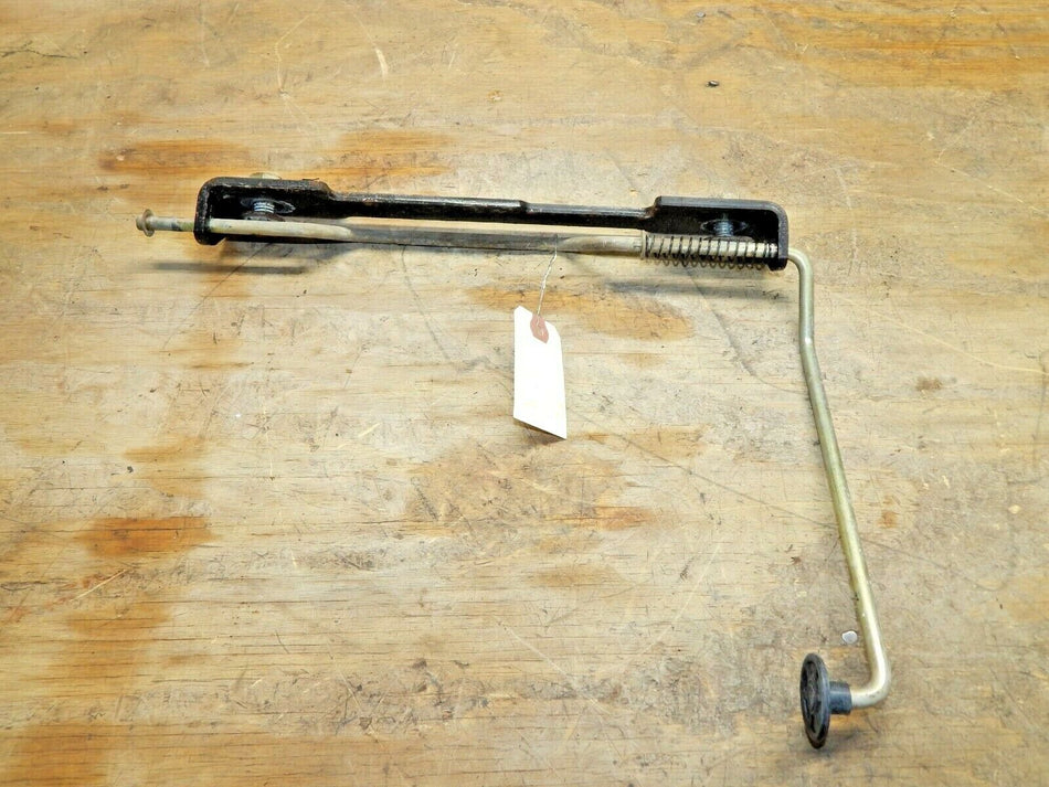 John Deere 425 Garden Tractor-Hydro Release Rod