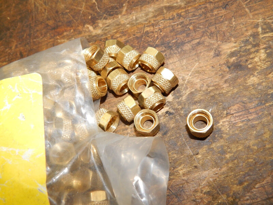 1/4" Tube Brass Compression Nut & Sleeve Assembly 200 Pieces