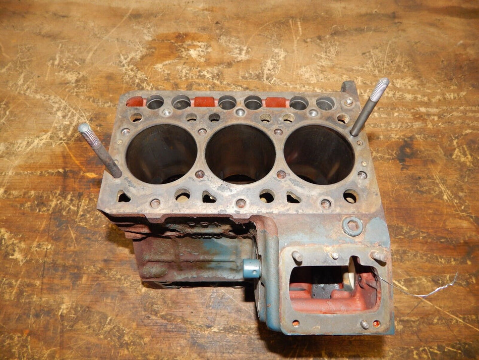 Kubota D600 Diesel Engine- Engine Block Crankcase