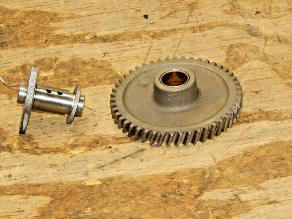 John Deere 2500 Greens Mower-Timing Gear W/ Shaft AM875005, M808943