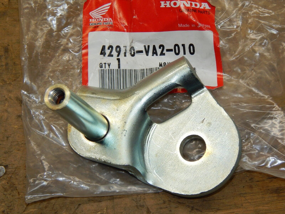 Honda OEM Arm A #42910-VA2-010- QTY.1-NEW