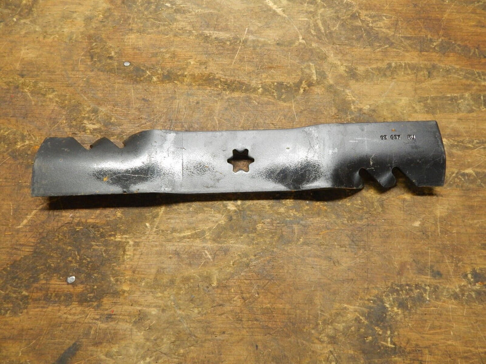 Oregon MTD Bolens Mower Blade 98-637 742-04049