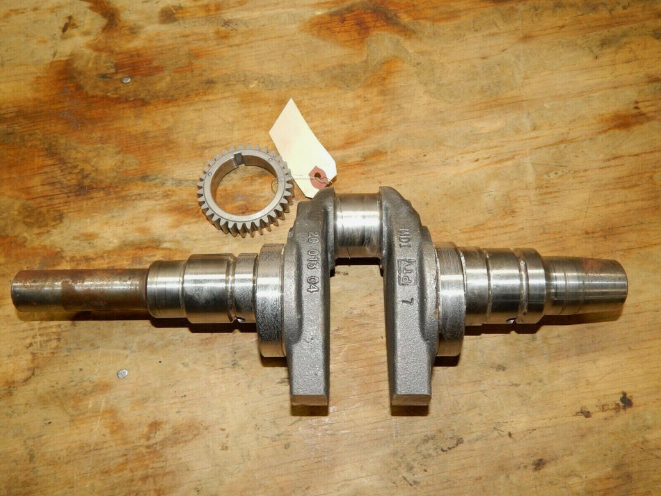 Kohler SV600 Crankshaft w/ Gear 20 014 24-S, 20 043 12-S