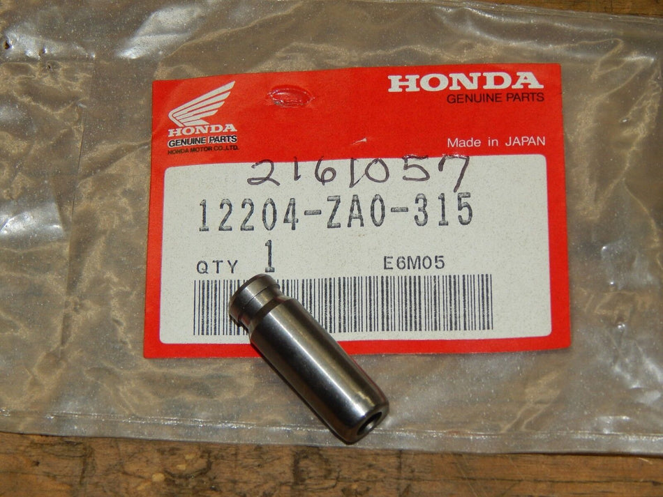 Honda OEM DD Cylinder Head Guide Valve #12204-ZA0-315 QTY.1-NEW