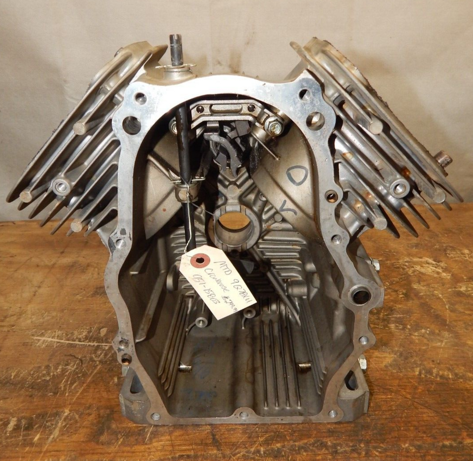 MTD 9Q78XU (V-Twin) Engine Crankcase 951-15803