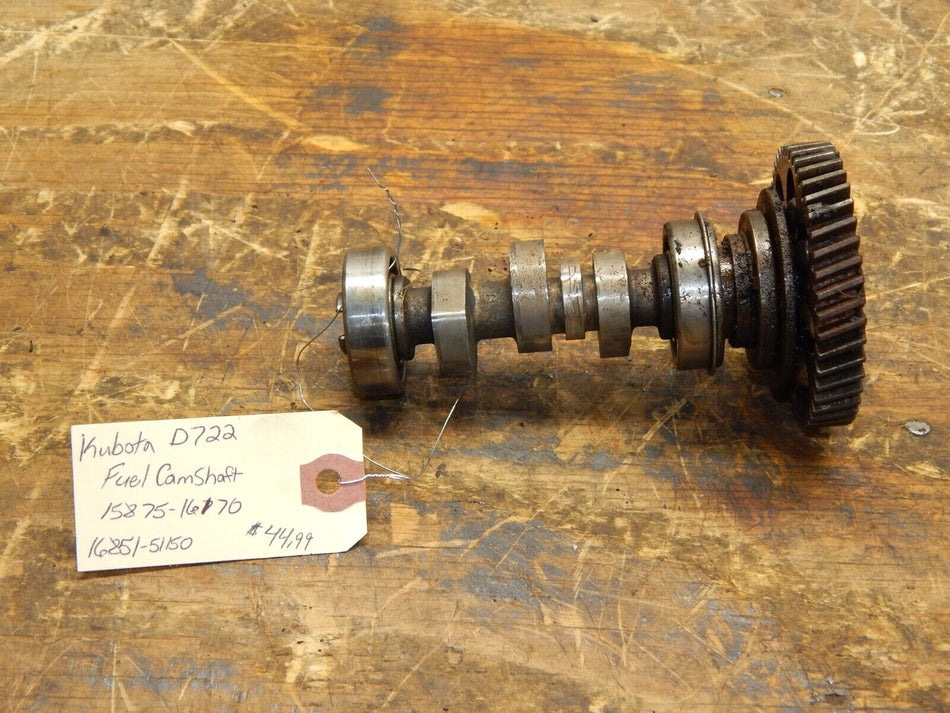 Kubota D722 Diesel Engine- Engine Fuel Camshaft 15875-16170, 16851-51150