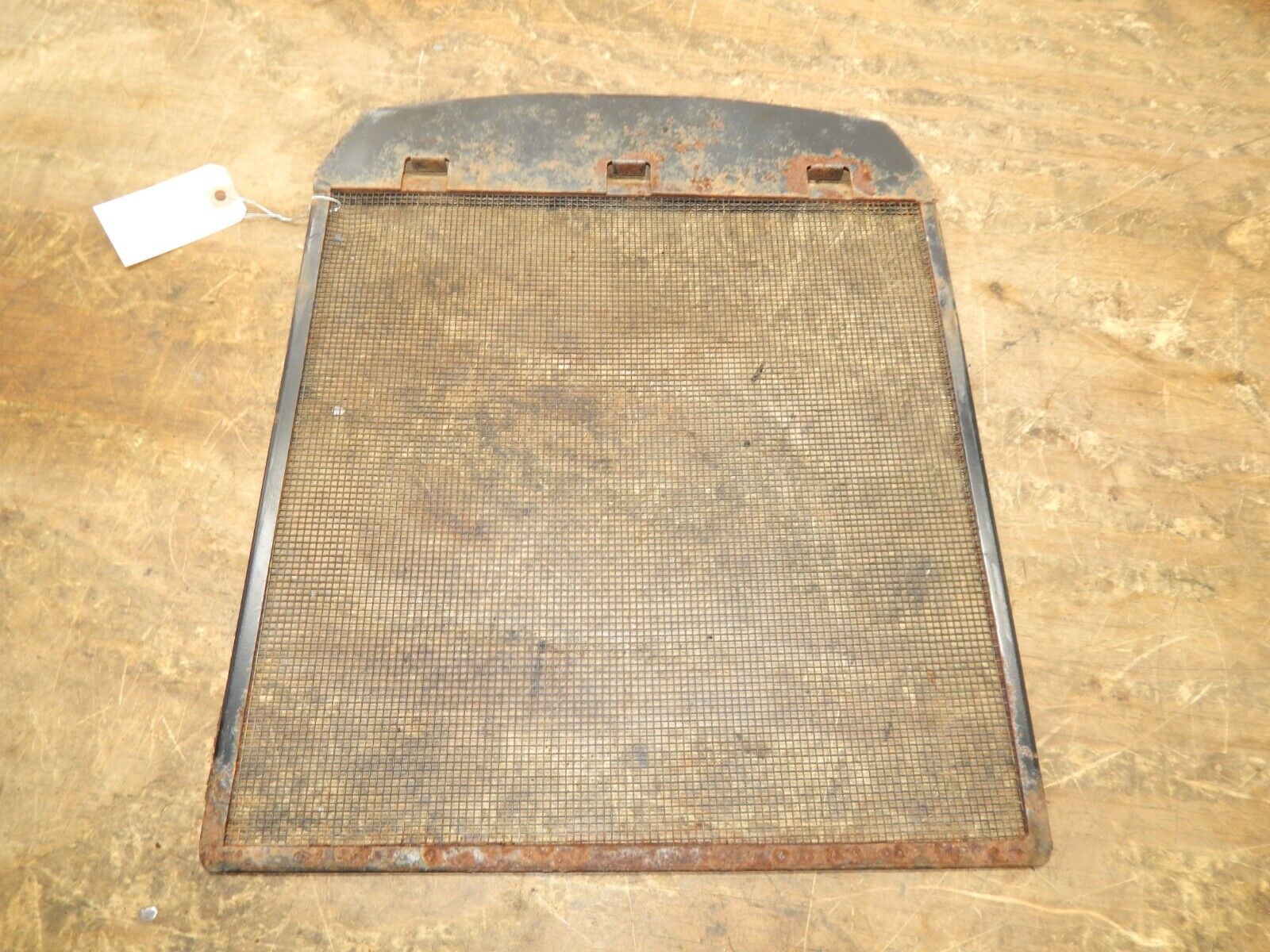 John Deere 425 Radiator Screen M111929 – Adams Small Engine LLC