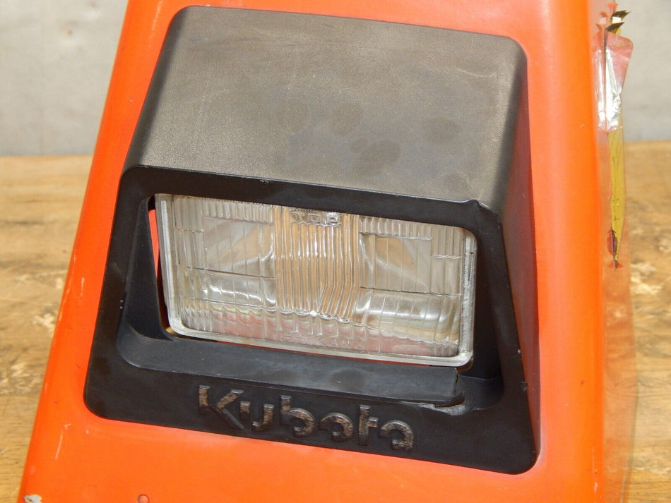 Kubota FZ2100 Front Mount Mower Handle Post W/ Headlight H7660-51610,76611-51722