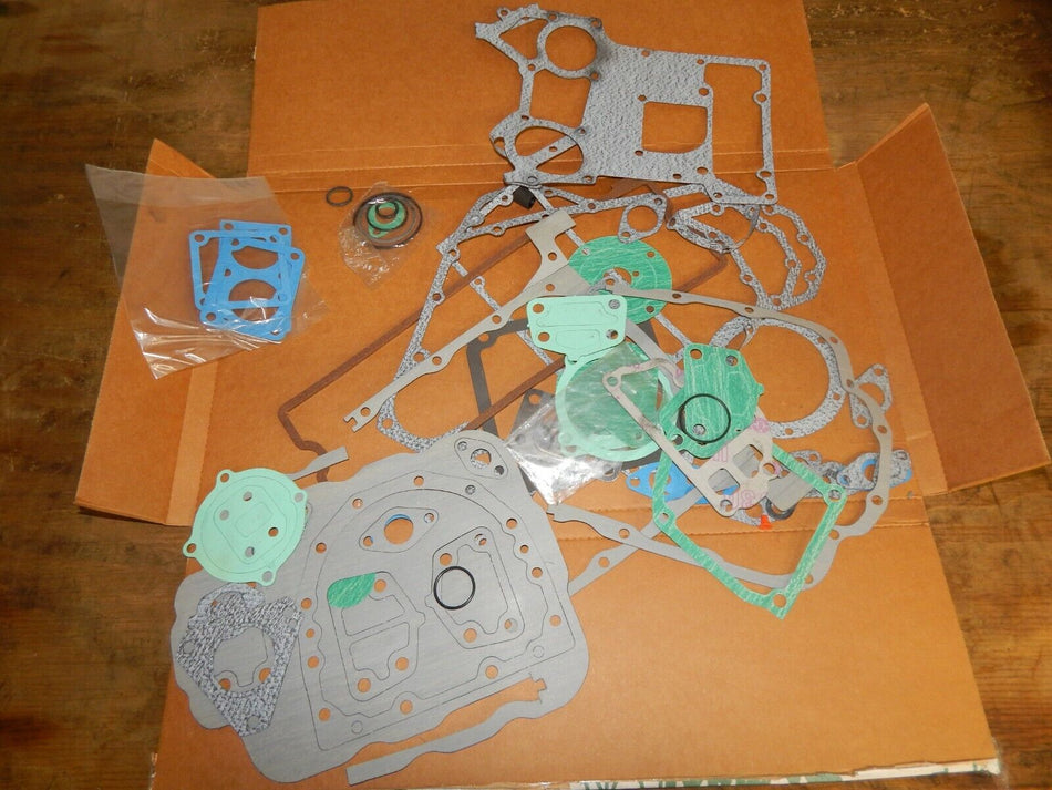 MaxiForce Perkins Engine Gasket Set PU5LB0151