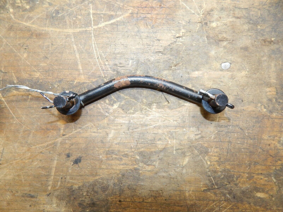 John Deere 318 Garden Tractor- Linkage