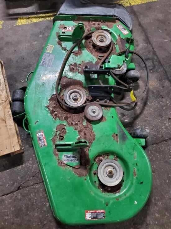 John Deere Z-Trac F680 (60") Mower Deck (No Gearbox)