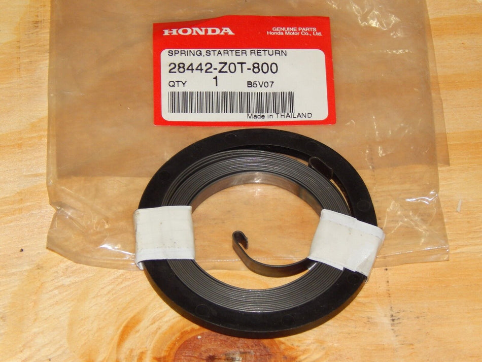 Honda OEM Spring Part#28442-Z0T-800 QTY.1 -NEW