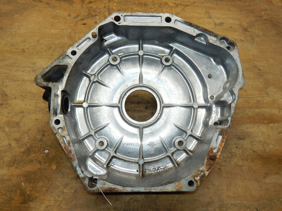 John Deere 322 -Yanmar Gas- 3TG66UJ (18hp) Engine Bell Housing