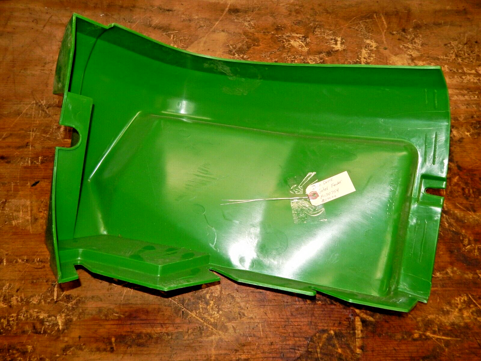 John Deere Gator Front Fender M130754