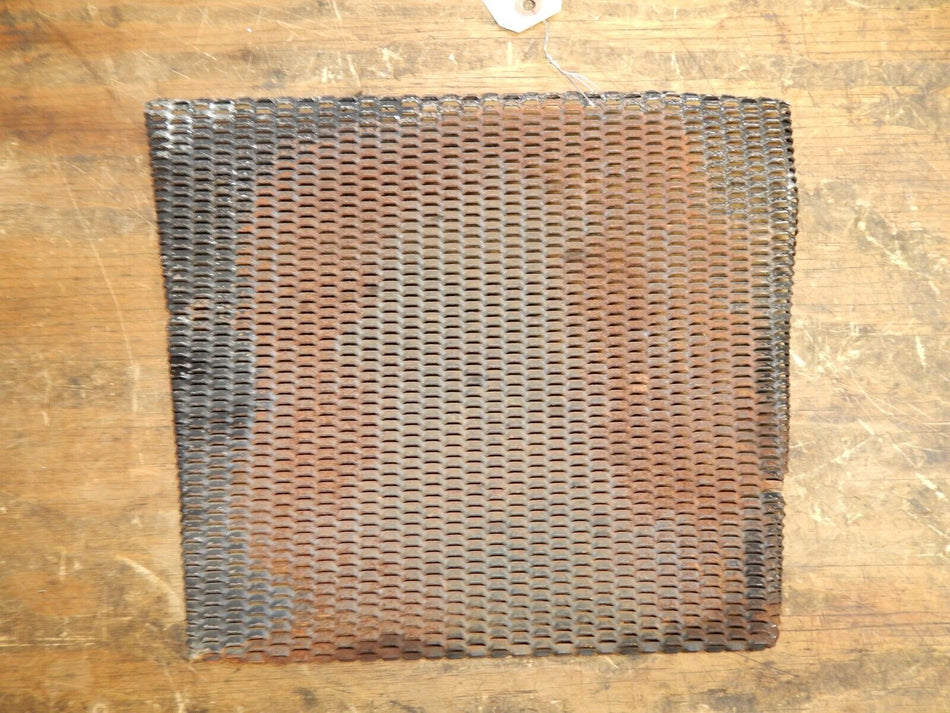 Cub Cadet 147 Narrow Frame Grill Screen