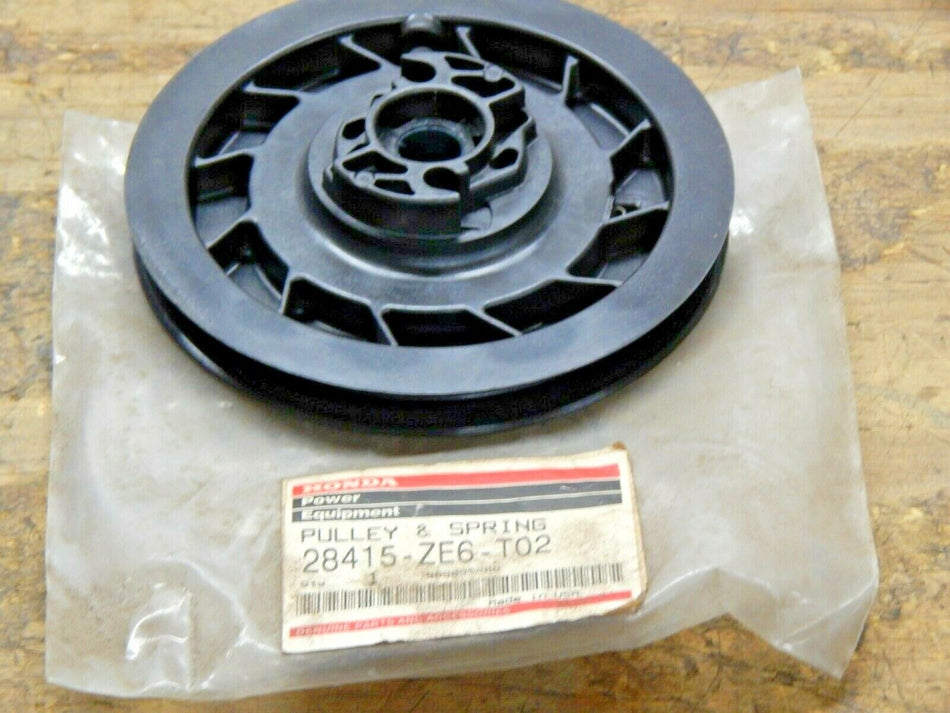 Genuine OEMHonda Lawn Mower Parts HRM215 PULLEY SPRING ASSY. / 28415-ZE6-T02