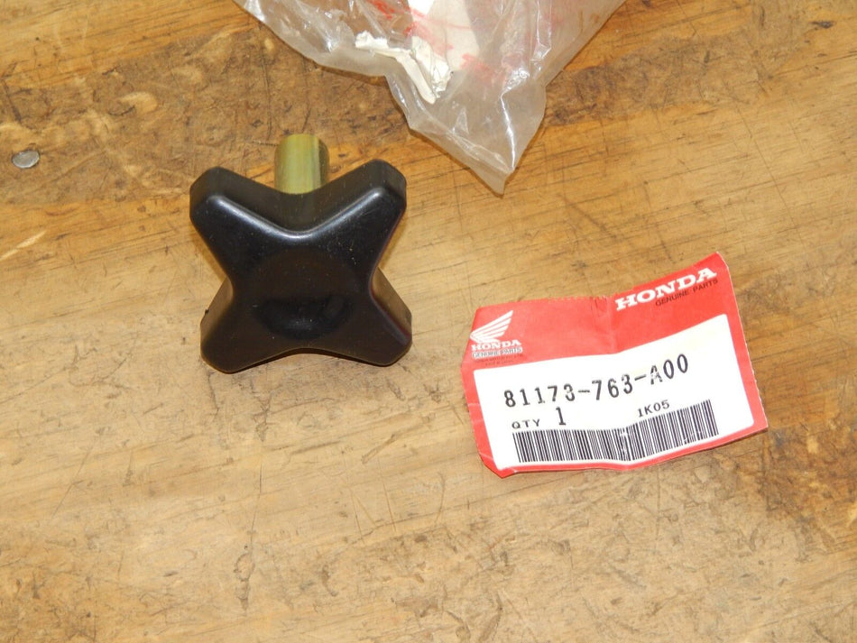 Honda OEM Seat Grip Knob Part#81173-763-A00 QTY.1 -NEW