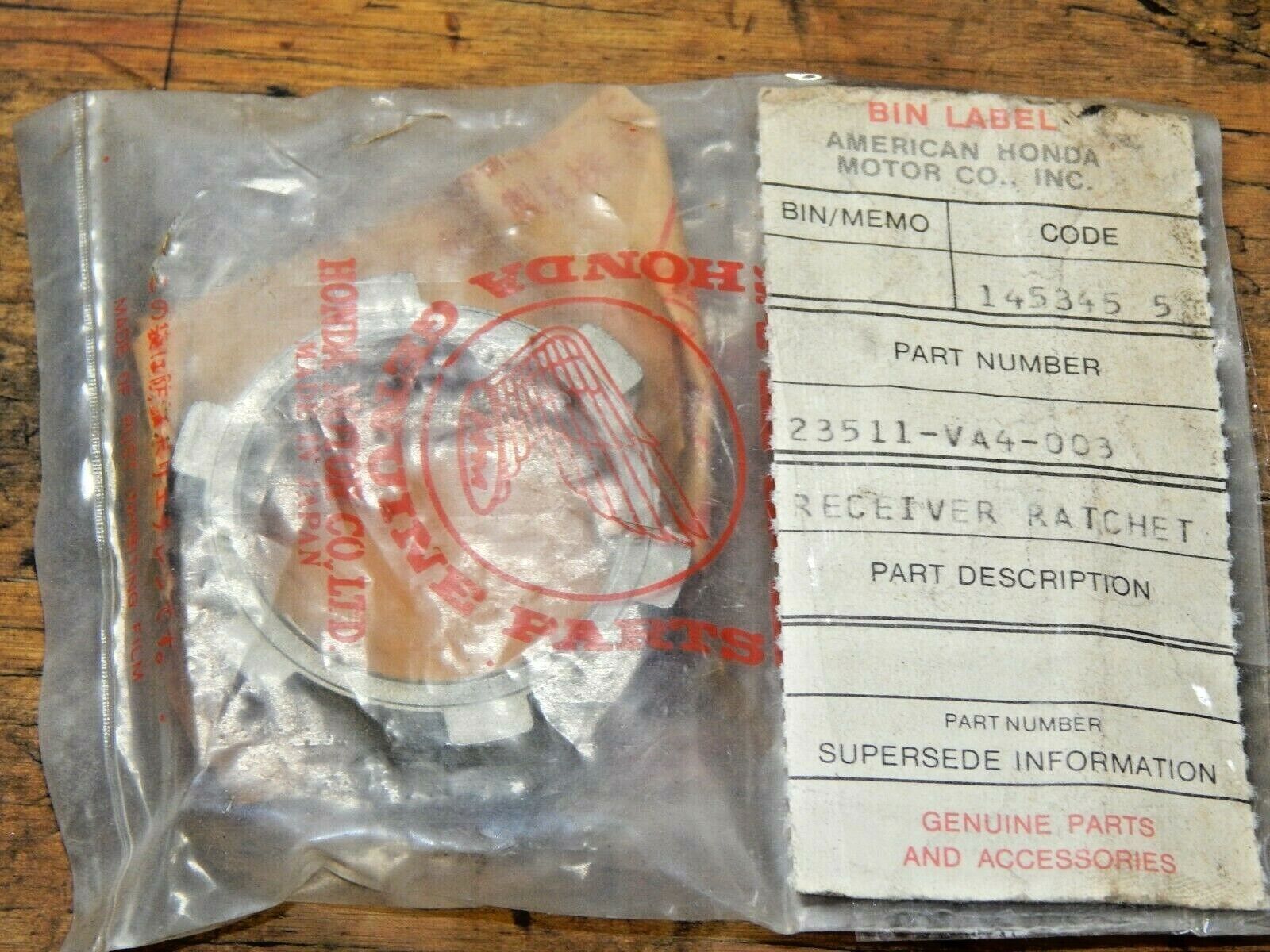 Genuine Honda 23511-VA4-003 Receiver Ratchet – Adams Small Engine LLC