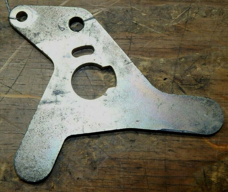 Cub Cadet GT3200 Hydraulic Neutral Return Plate 703-3478